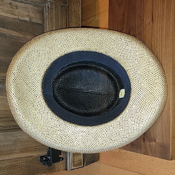 Gold and Black Fashion Hat, great for Golf, Cruise or Resort Wear - Picture 7 of 14